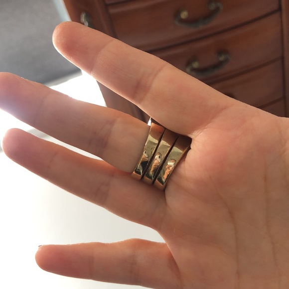 Three rings - Picture 3 of 6